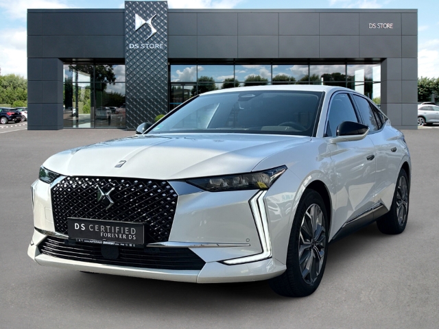 Fahrzeugabbildung DS Automobiles DS4 E-Tense Trocadero HUD AD Digitales Cockpit LED Mehrzonenklima DAB Ambientebeleuchtung