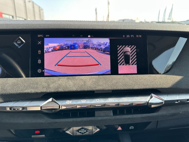 Fahrzeugabbildung DS Automobiles DS4 E-Tense Trocadero HUD AD Digitales Cockpit LED Mehrzonenklima DAB Ambientebeleuchtung