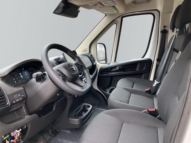 Fahrzeugabbildung Opel Movano Kasten L2H2 Techno Plus Worksite light AHK Cargo Paket