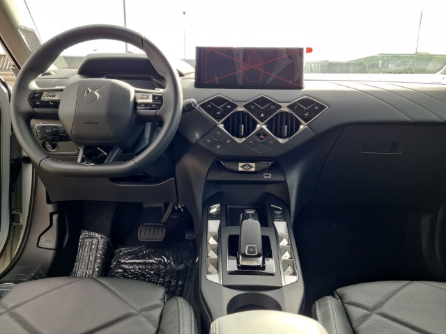 Fahrzeugabbildung DS Automobiles DS3 Crossback DS 3 Rivoli 1.2 PureTech 130 EU6d