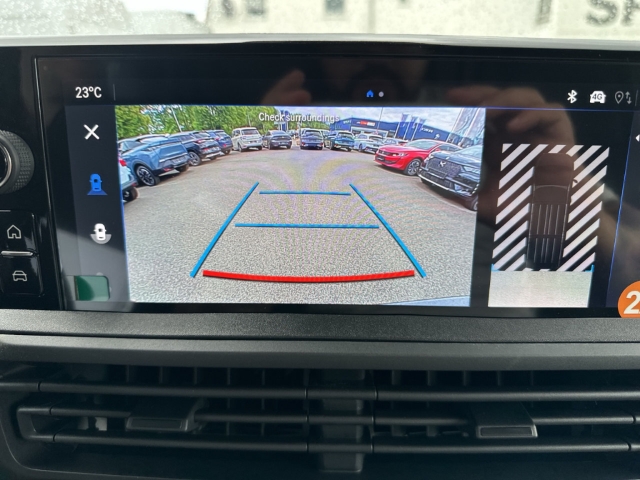 Fahrzeugabbildung Opel Vivaro Kasten Edition L3 2.0 D Apple CarPlay Android Auto Musikstreaming Rückfahrkam.
