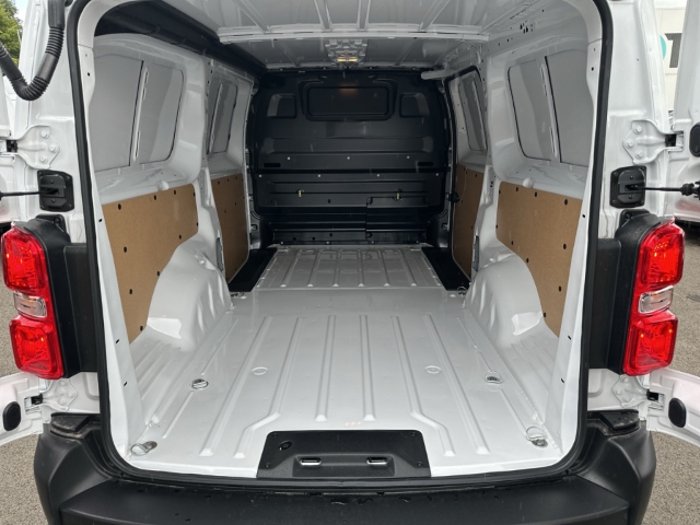 Fahrzeugabbildung Opel Vivaro Kasten Edition L3 2.0 D Apple CarPlay Android Auto Musikstreaming Rückfahrkam.