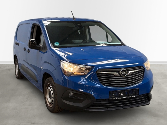 Fahrzeugabbildung Opel Combo E Cargo Basis erhöhte Nutzlast XL Apple CarPlay Android Auto Musikstreaming Fernlichtass. - mit KI generiert/bearbeitet