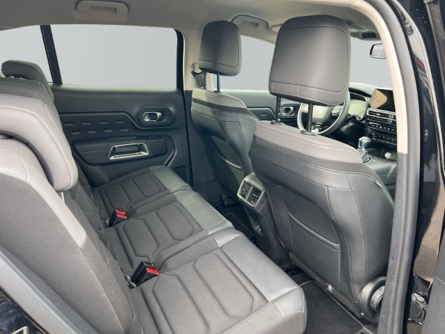 Fahrzeugabbildung Citroen C5 Aircross C-Series 360 Kamera LED Mehrzonenklima SHZ Keyless Totwinkelassistent