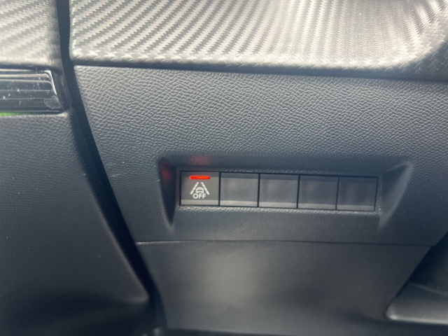 Fahrzeugabbildung Peugeot 2008 GT El. Panodach Navi Digitales Cockpit LED Klimaautom Fahrerprofil DAB Ambientebeleuchtung