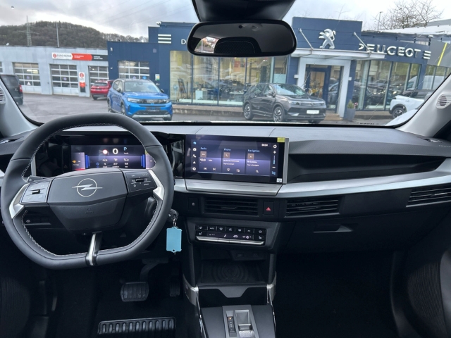 Fahrzeugabbildung Opel Frontera Ultimate AWR Navi LED Apple CarPlay Android Auto Klimaautom Musikstreaming DAB