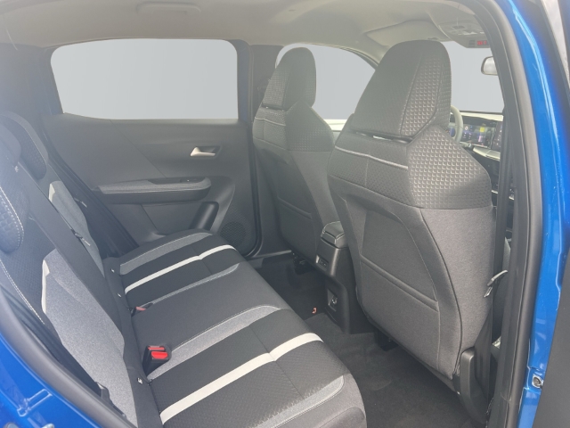 Fahrzeugabbildung Opel Frontera GS Navi Digitales Cockpit LED Apple CarPlay Android Auto Klimaautom Musikstreaming