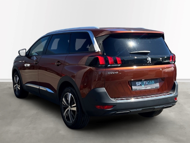 Fahrzeugabbildung Peugeot 5008 Allure Pack 7-Sitzer Navi Digitales Cockpit LED 2-Zonen-Klimaautom DAB Ambientebeleuchtung