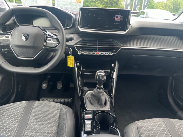 Fahrzeugabbildung Peugeot 208 Allure Digitales Cockpit 360 Kamera LED Apple CarPlay Android Auto Klimaautom Fahrerprofil