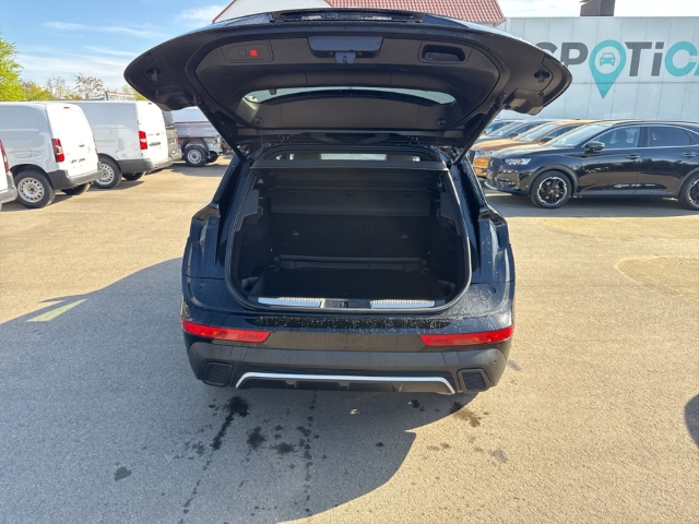 Fahrzeugabbildung DS Automobiles DS7 Esprit de Voyage Digitales Cockpit Klimasitze LED El. Heckklappe Klimaautom