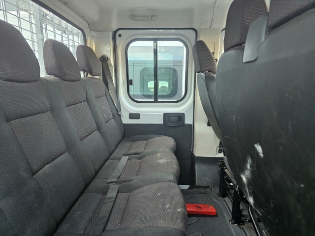Fahrzeugabbildung Opel Movano Doppelkabine Pritsche Berganfahrass. Klima Freisprech BT Multif.Lenkrad Radio BC ESP ABS