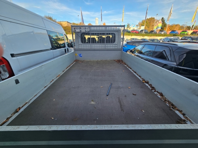 Fahrzeugabbildung Opel Movano Doppelkabine Pritsche Berganfahrass. Klima Freisprech BT Multif.Lenkrad Radio BC ESP ABS