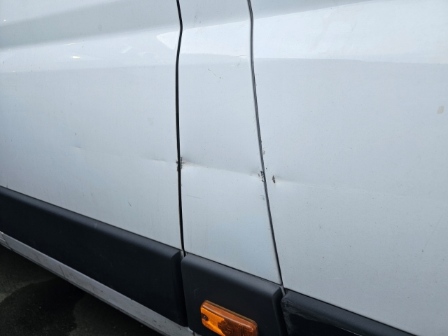 Fahrzeugabbildung Opel Movano Doppelkabine Pritsche Berganfahrass. Klima Freisprech BT Multif.Lenkrad Radio BC ESP ABS