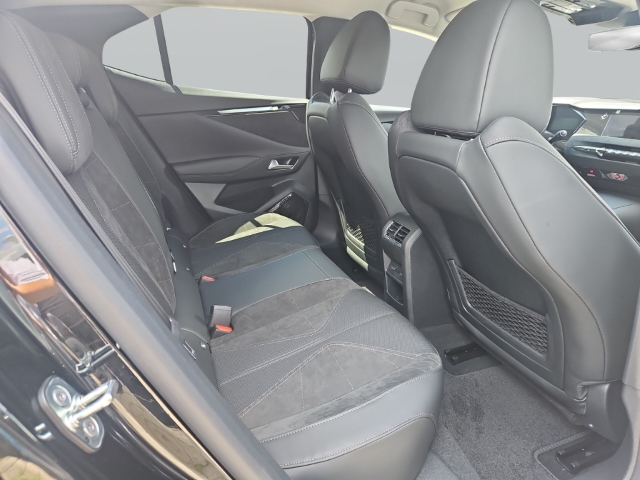 Fahrzeugabbildung DS Automobiles DS4 DS Etoile Alcantara 1.5 BlueHDi 130 FAP EU6e