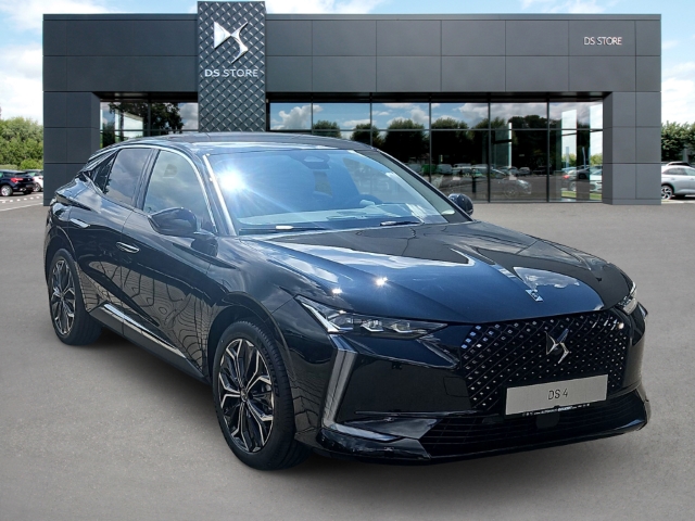 Fahrzeugabbildung DS Automobiles DS4 DS Etoile Alcantara 1.5 BlueHDi 130 FAP EU6e