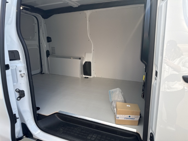 Fahrzeugabbildung Fiat Scudo L2 Basis 2.0 BlueHDi EU6e,Magic Cargo,AHK,Laderaumausbau,Connect Paket