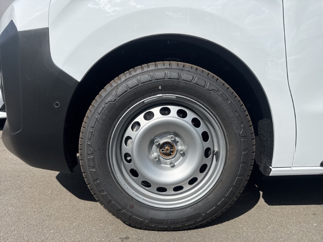 Fahrzeugabbildung Fiat Scudo L2 Basis 2.0 BlueHDi EU6e,Magic Cargo,AHK,Laderaumausbau,Connect Paket