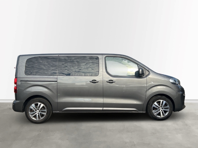 Fahrzeugabbildung Peugeot Traveller Allure L2 8-Sitzer HUD Panorama Navi Massagesitze Xenon El. Schiebetüren