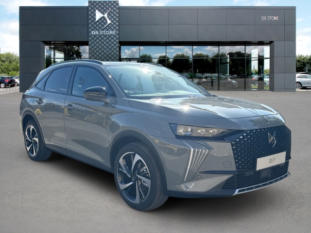 Fahrzeugabbildung DS Automobiles DS7 7 Etoile Blue HDI 130 - mit KI generiert/bearbeitet