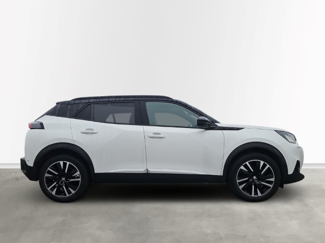 Fahrzeugabbildung Peugeot e-2008 GT Pack Elektro El. Panodach Navi LED ACC Klimaautom Fahrerprofil DAB Ambientebeleuchtung
