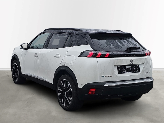Fahrzeugabbildung Peugeot e-2008 GT Pack Elektro El. Panodach Navi LED ACC Klimaautom Fahrerprofil DAB Ambientebeleuchtung