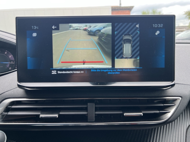 Fahrzeugabbildung Peugeot 3008 Allure Pack Navi Digitales Cockpit LED ACC El. Heckklappe 2-Zonen-Klimaautom