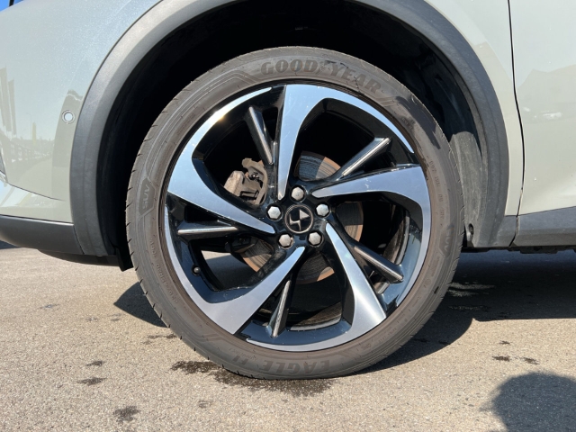 Fahrzeugabbildung DS Automobiles DS7 Opera AHK Panorama Leder Digitales Cockpit Memory Sitze Nachtsichtass.