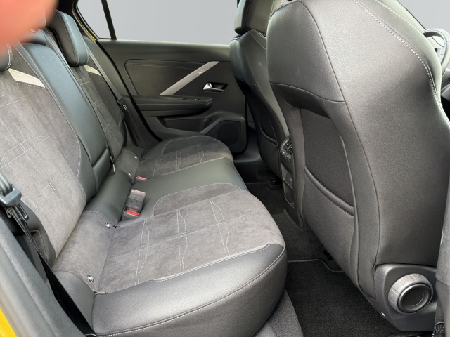 Fahrzeugabbildung Opel Astra L Ultimate 1.2 Turbo 131PS (96KW) EAT8