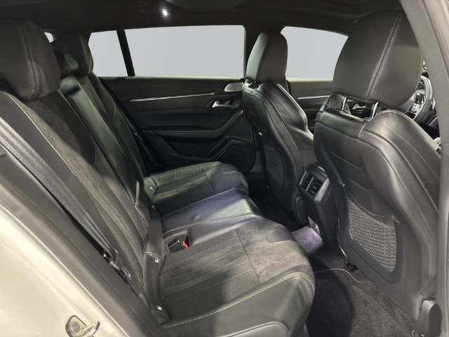 Fahrzeugabbildung Peugeot 508 SW Hybrid4 360 PSE Navi Leder Digitales Cockpit Memory Sitze Soundsystem Nachtsichtass.