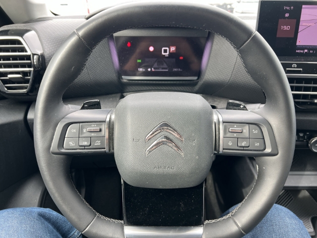 Fahrzeugabbildung Citroen C4 Shine HUD Navi 360 Kamera LED Apple CarPlay Android Auto Mehrzonenklima DAB SHZ