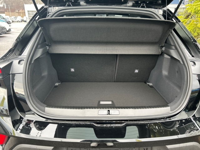 Fahrzeugabbildung Opel Mokka Edition Digitales Cockpit LED Apple CarPlay Android Auto Musikstreaming DAB