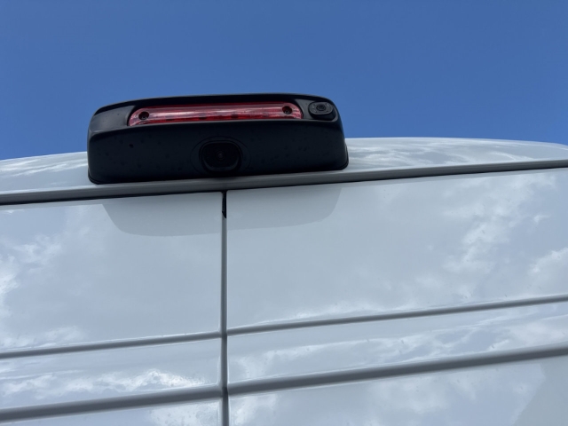 Fahrzeugabbildung Fiat Ducato H2 Kastenwagen 35 L2H2 140 M-Jet, AHK,RFK