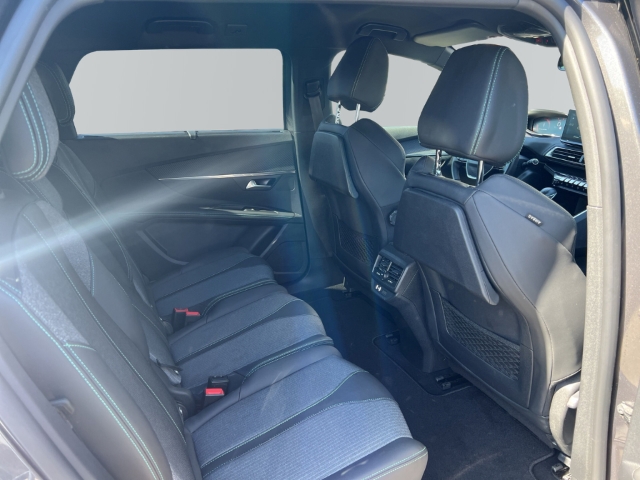 Fahrzeugabbildung Peugeot 5008 Allure Pack 7-Sitzer Navi Digitales Cockpit 360 Kamera LED ACC 2-Zonen-Klimaautom