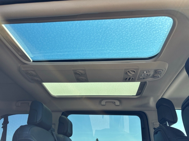 Fahrzeugabbildung Opel Zafira Life Elegance M 2.0 D EU6d HUD StandHZG Panorama Navi Soundsystem Massagesitze