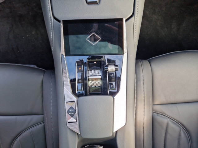 Fahrzeugabbildung DS Automobiles DS4 E-Tense Rivoli Hybrid 225 Plug-In EU6d