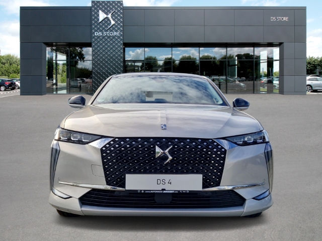 Fahrzeugabbildung DS Automobiles DS4 E-Tense Rivoli Hybrid 225 Plug-In EU6d