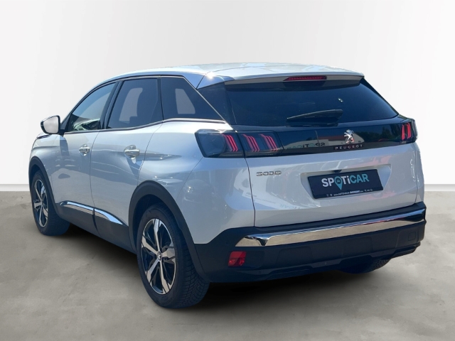 Fahrzeugabbildung Peugeot 3008 Hybrid Allure Pack Navi Digitales Cockpit LED ACC 2-Zonen-Klimaautom DAB