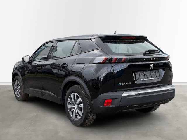 Fahrzeugabbildung Peugeot e-2008 Active Pack LED Klimaautom DAB SHZ Keyless Spurhalteass. Verkehrszeichenerk.