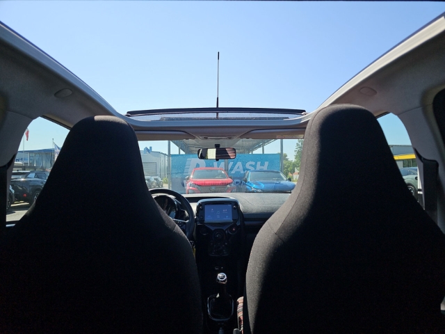 Fahrzeugabbildung Citroen C1 AIRSCAPE Shine 1.0 VTi 72PS (53KW)