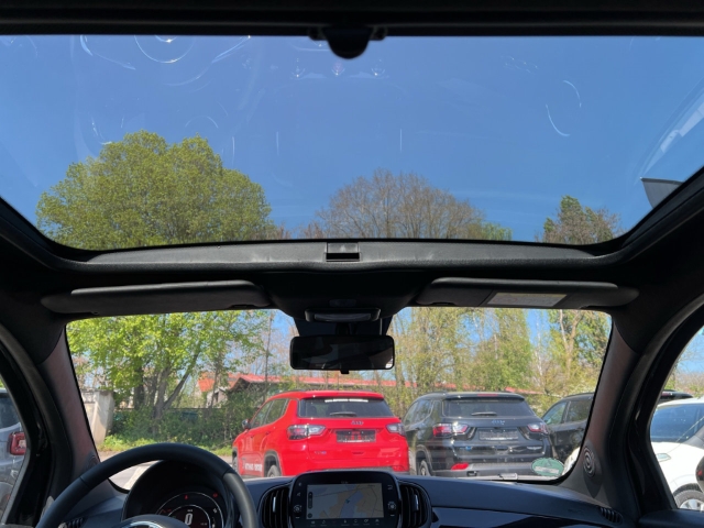 Fahrzeugabbildung Fiat 500 Dolcevita Navi Apple CarPlay Android Auto Klimaautom Musikstreaming DAB Temp Tel.-Vorb.