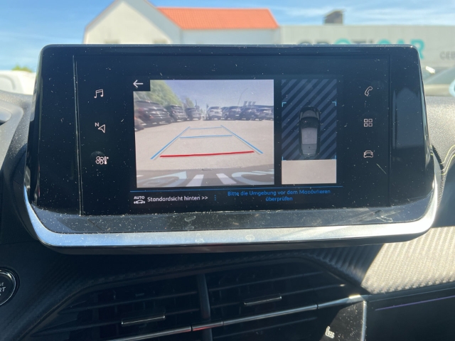 Fahrzeugabbildung Peugeot 208 GT Panorama Navi LED ACC Klimaautom Fahrerprofil DAB Ambientebeleuchtung SHZ Parklenkass.