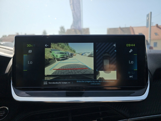 Fahrzeugabbildung Peugeot e-208 Allure Pack Elektromotor 136PS (100KW)