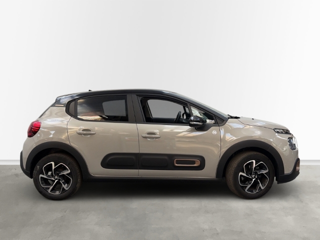 Fahrzeugabbildung Citroen C3 C-Series Navi LED DAB Spurhalteass. Verkehrszeichenerk. Notbremsass. Temp Tel.-Vorb. - mit KI generiert/bearbeitet