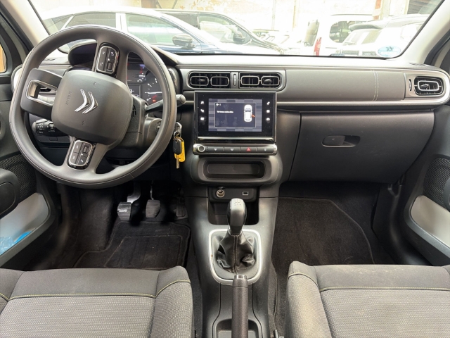 Fahrzeugabbildung Citroen C3 C-Series Navi LED DAB Spurhalteass. Verkehrszeichenerk. Notbremsass. Temp Tel.-Vorb. - mit KI generiert/bearbeitet