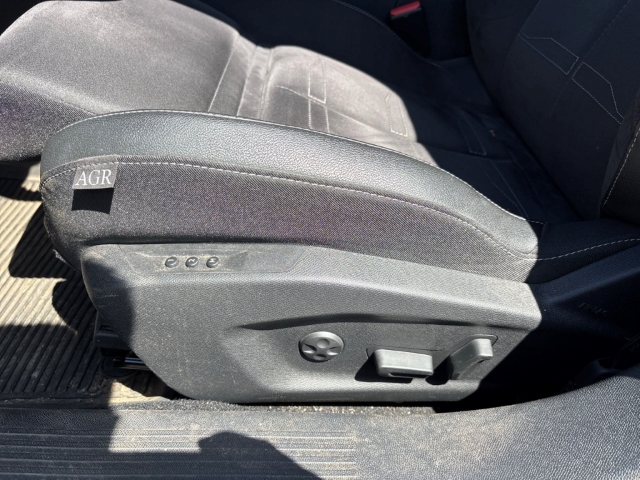 Fahrzeugabbildung Opel Astra L Ultimate HUD Navi Digitales Cockpit Soundsystem 360 Kamera LED Blendfreies Fernl.