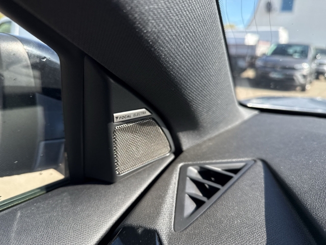 Fahrzeugabbildung DS Automobiles DS7 E-Tense Performance Line + 4x4 AD Digitales Cockpit Soundsystem LED Klimaautom