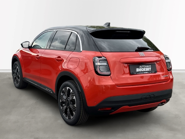 Fahrzeugabbildung Fiat 600 Hybrid La Prima , Leder, Nav, RFK,