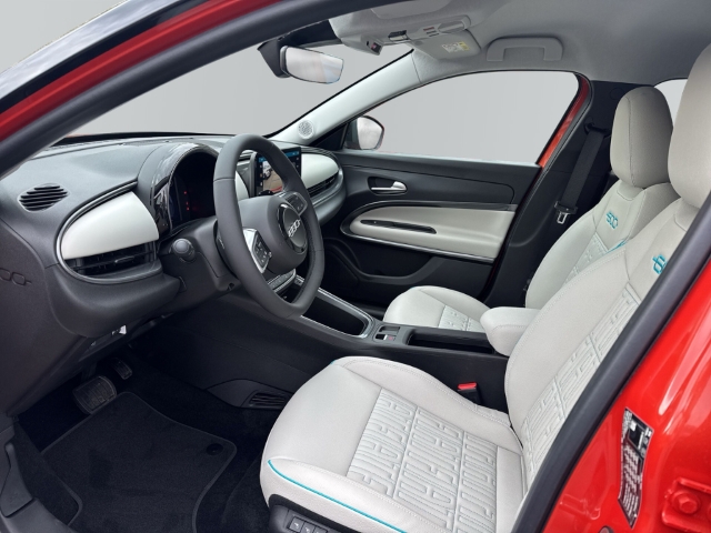 Fahrzeugabbildung Fiat 600 Hybrid La Prima , Leder, Nav, RFK,
