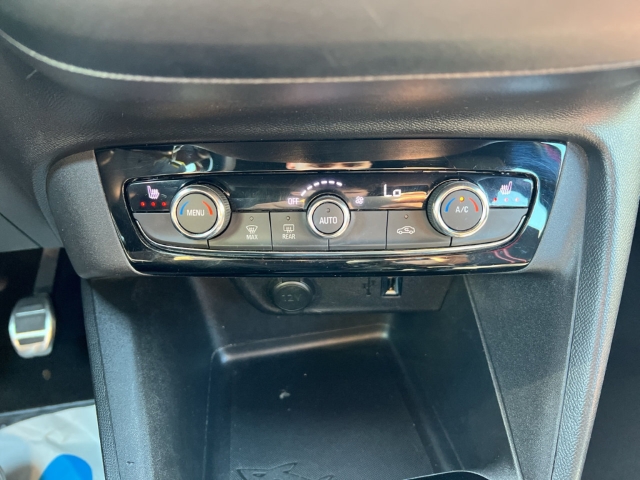 Fahrzeugabbildung Opel Corsa F GS Line LED Apple CarPlay Android Auto Klimaautom Musikstreaming DAB SHZ Spurhalteass.