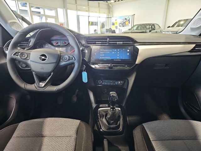 Fahrzeugabbildung Opel Corsa Edition 1.2 Turbo LED Apple CarPlay Android Auto Musikstreaming DAB SHZ LenkradHZG